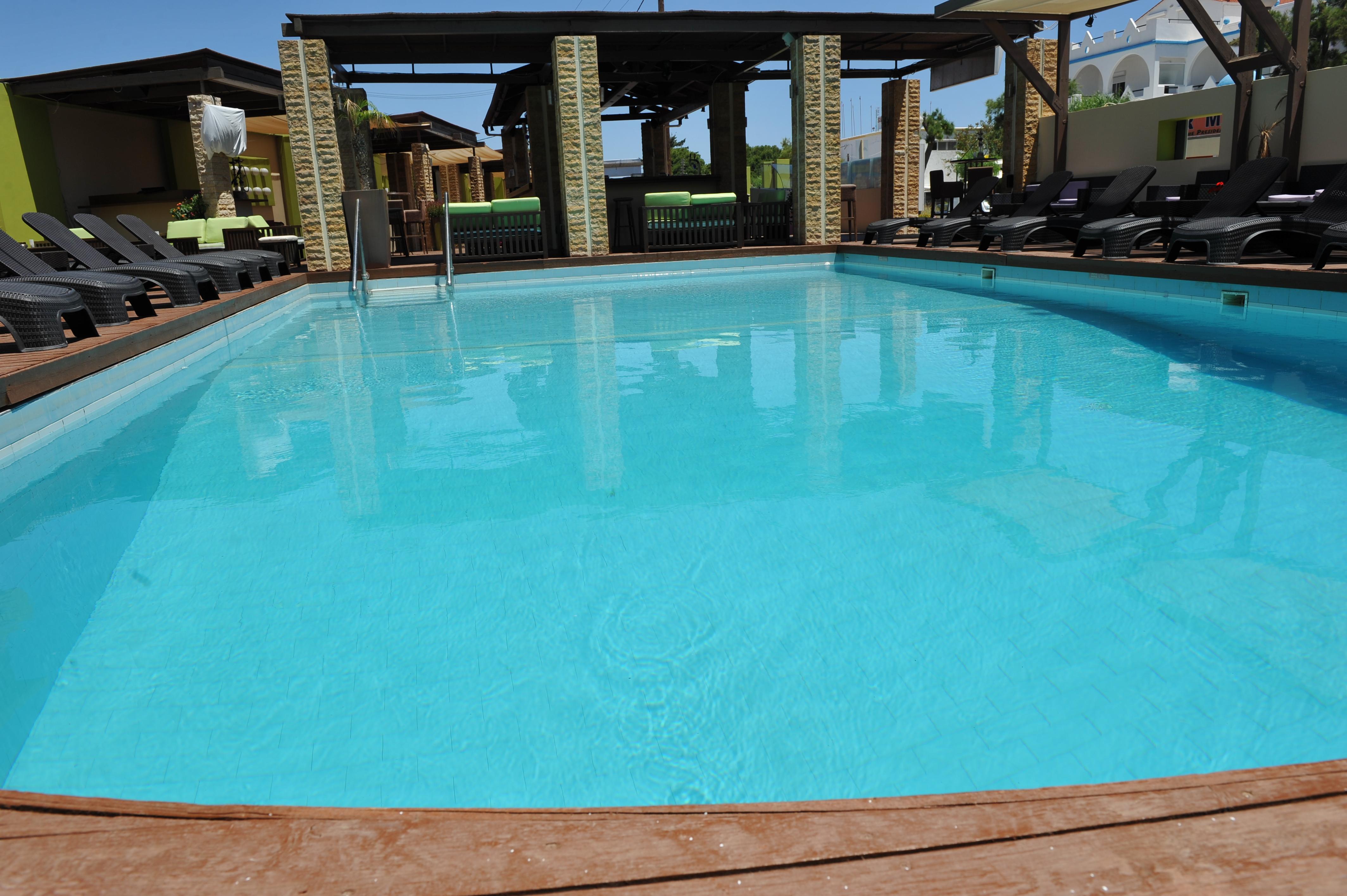 Heleni Hotel 2*