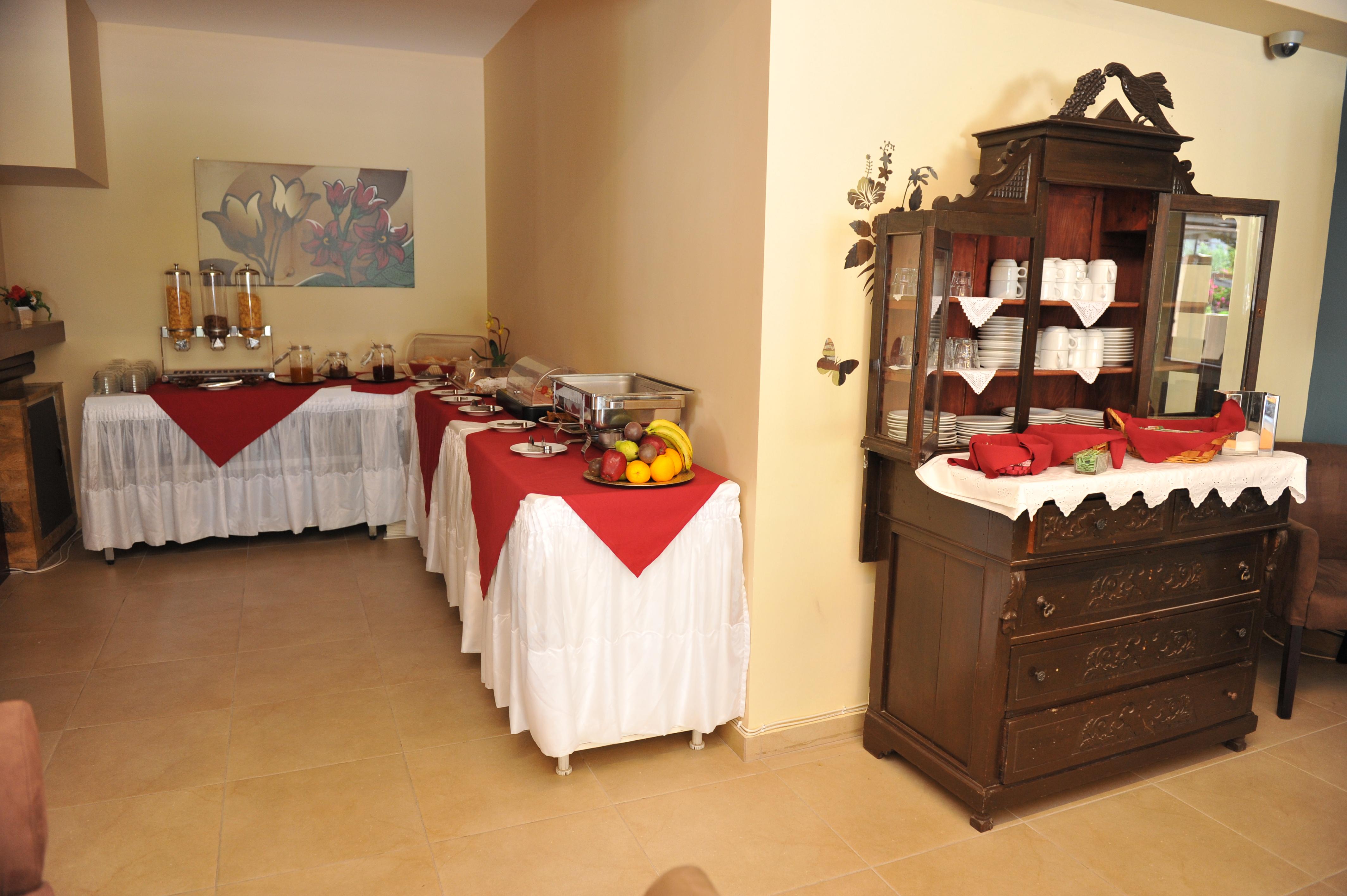 Heleni Hotel 2*