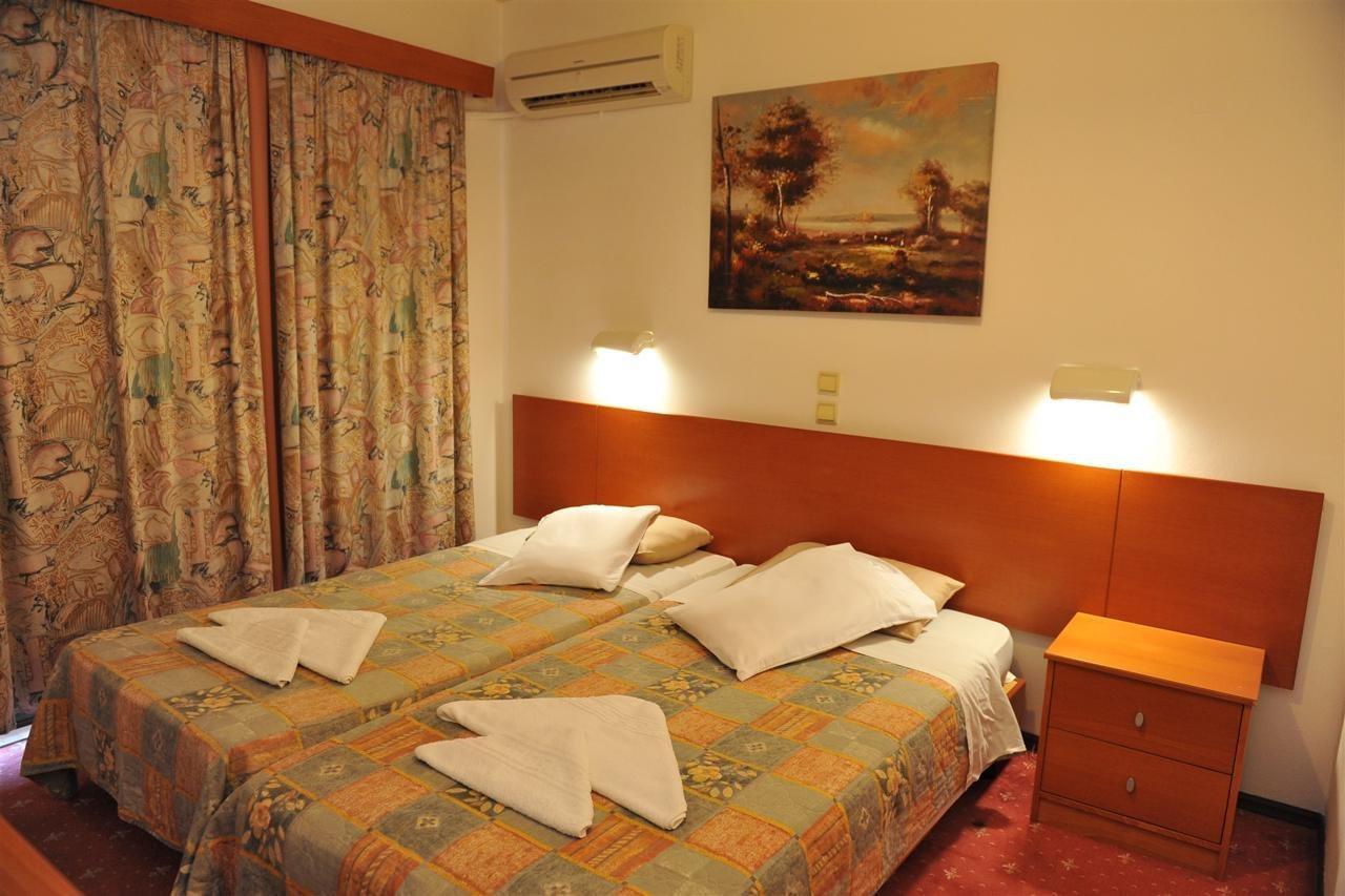 Hotel Heleni 2*